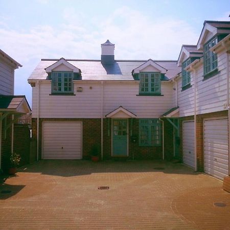 Bo'S Holiday Cottage Eastbourne Eksteriør bilde